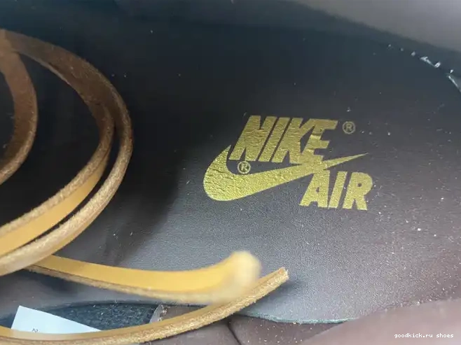 1 x AJ1 Air Jordan OW Off-Louis LOW 0601